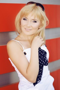 Charming woman Oksana, 29 yrs.old from Donetsk, Ukraine Charming woman Oksana, 29 yrs.old from Donetsk, Ukraine