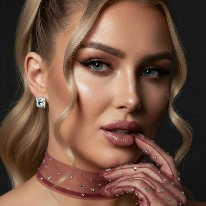 Gorgeous wife Olga, 40 yrs.old from Eastern Europe