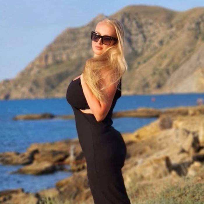 Amazing mail order bride Olga, 38 yrs.old from Eastern Europe