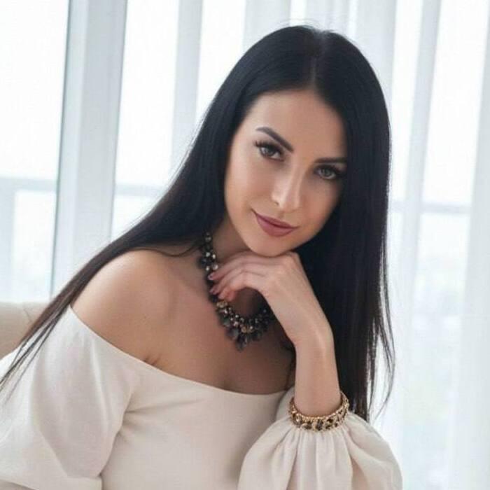 Beautiful miss Anna, 38 yrs.old from Eastern Europe