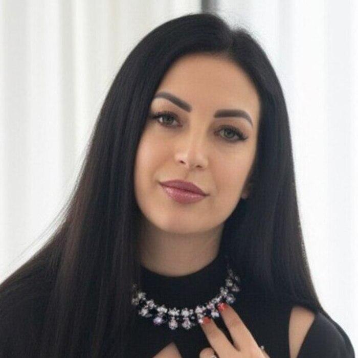 Single bride Anna, 38 yrs.old from Eastern Europe