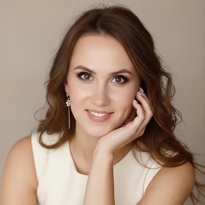 Charming miss Ira, 42 yrs.old from Eastern Europe