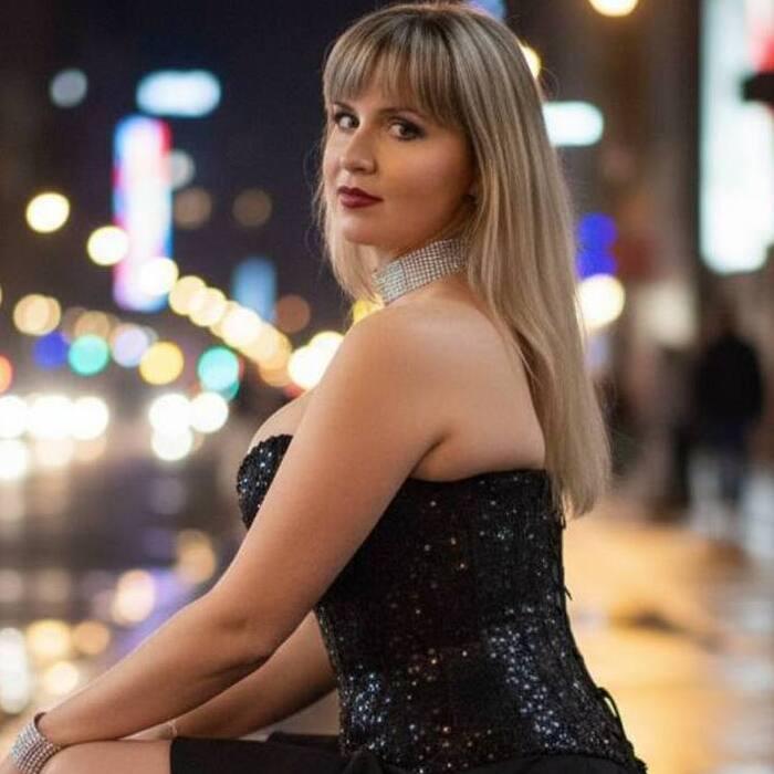 Pretty mail order bride Alla, 41 yrs.old from Eastern Europe