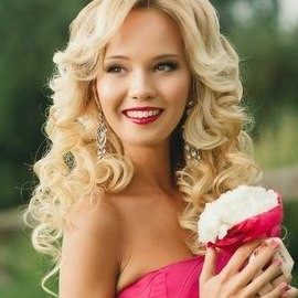 Hot mail order bride Anna, 29 yrs.old from St. Petersburg, Russia