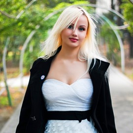 Beautiful girl Elena, 32 yrs.old from Yalta, Russia