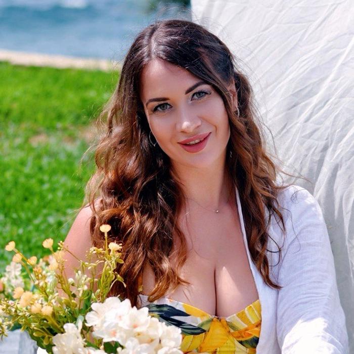charming mail order bride Marina, 36 yrs.old from Guadalajara, Spain