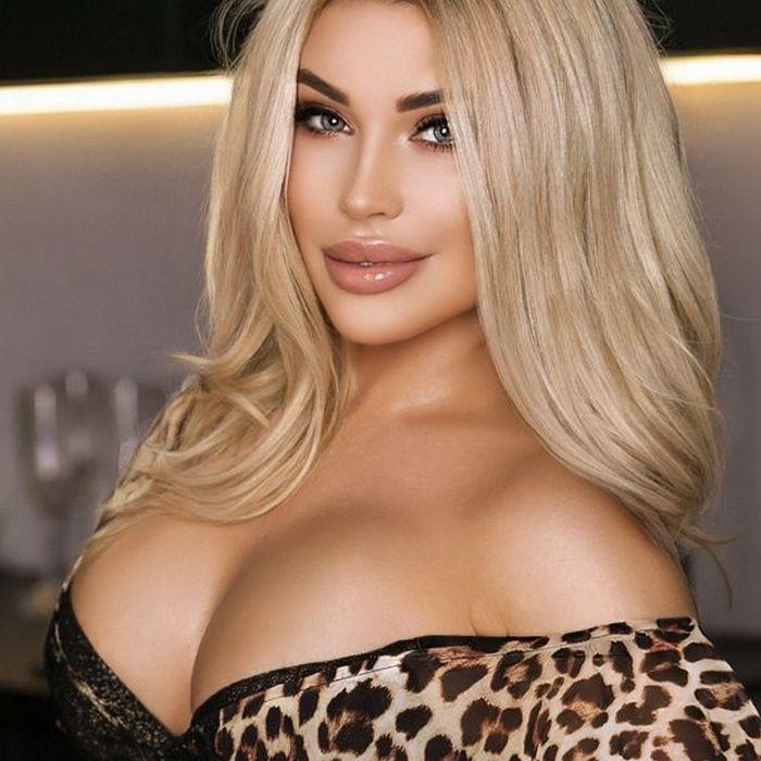 beautiful wife Valeria, 46 yrs.old from Kiev, Ukraine