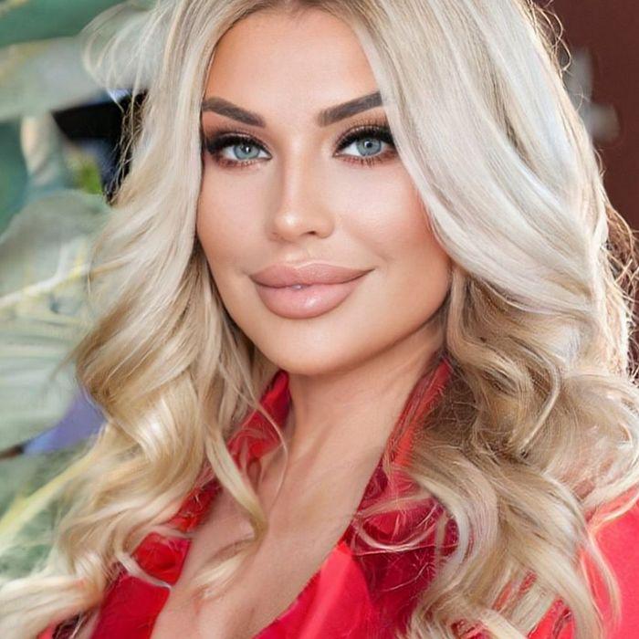 Hot mail order bride Valeria, 47 yrs.old from Kiev, Ukraine