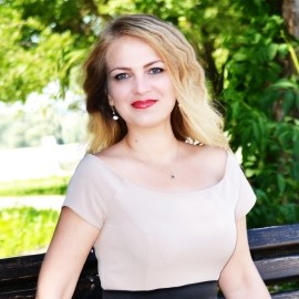 Beautiful wife Yaroslava, 41 yrs.old from Khmelnytskyi, Ukraine