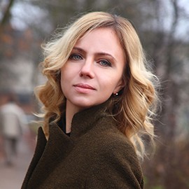 Charming wife Aleksandra, 44 yrs.old from Eastern Europe