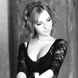 Charming wife Yana, 29 yrs.old from Sumy, Ukraine When affection