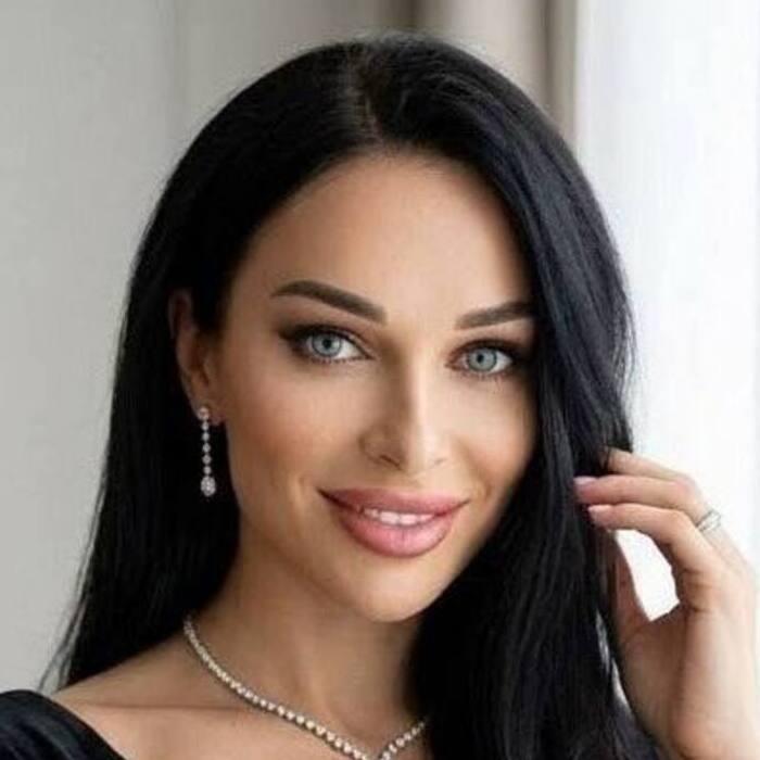 Pretty miss Marina, 39 yrs.old from Dnepropetrovsk, Ukraine