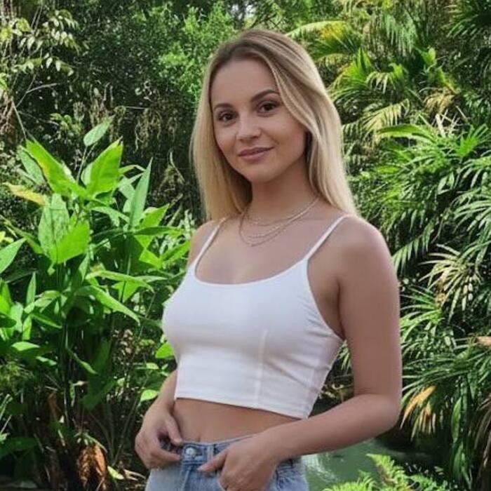 Gorgeous girl Karina, 34 yrs.old from Dnepropetrovsk, Ukraine