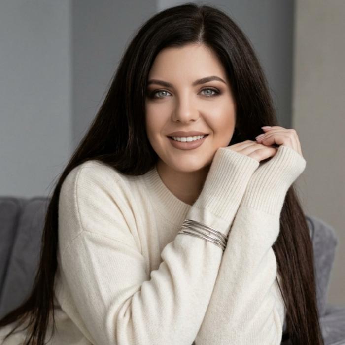 Beautiful wife Olga, 41 yrs.old from Gorlovka, Ukraine