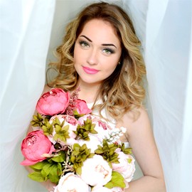 nice lady Yelena, 29 yrs.old from Sumy, Ukraine