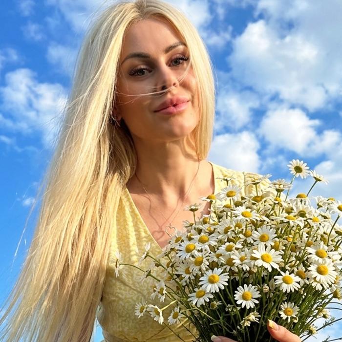 Hot lady Oksana, 42 yrs.old from Kiev, Ukraine