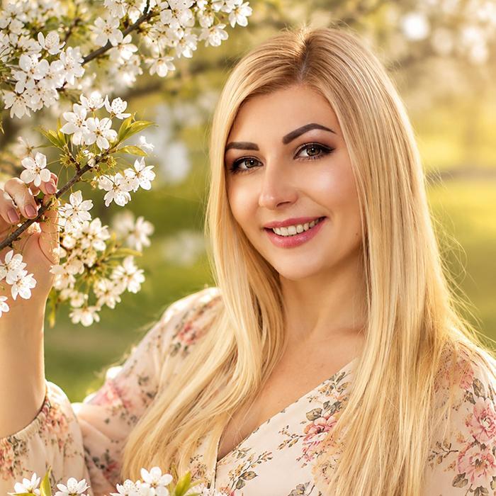 pretty pen pal Olesya, 40 yrs.old from Kiev, Ukraine