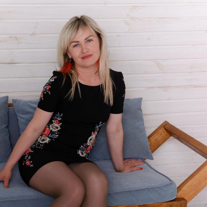 Beautiful lady Elena, 40 yrs.old from Kharkov, Ukraine