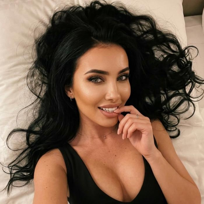 Gorgeous girl Kristina, 35 yrs.old from Eastern Europe Gorgeous girl Kristina, 35 yrs.old from Eastern Europe