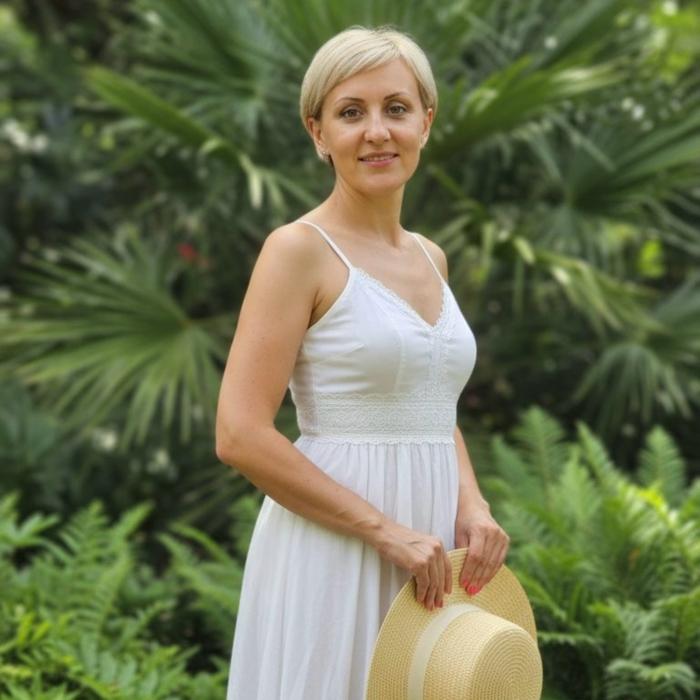 Single girl Larisa, 46 yrs.old from Rishon LeZion, Israel