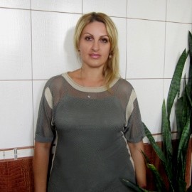 Sexy mail order bride Ulyana, 51 yrs.old from Khmelnytskyi, Ukraine