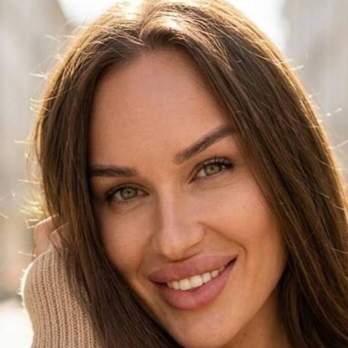 Charming girlfriend Antonina, 39 yrs.old from Eastern Europe Charming girlfriend Antonina, 39 yrs.old from Eastern Europe