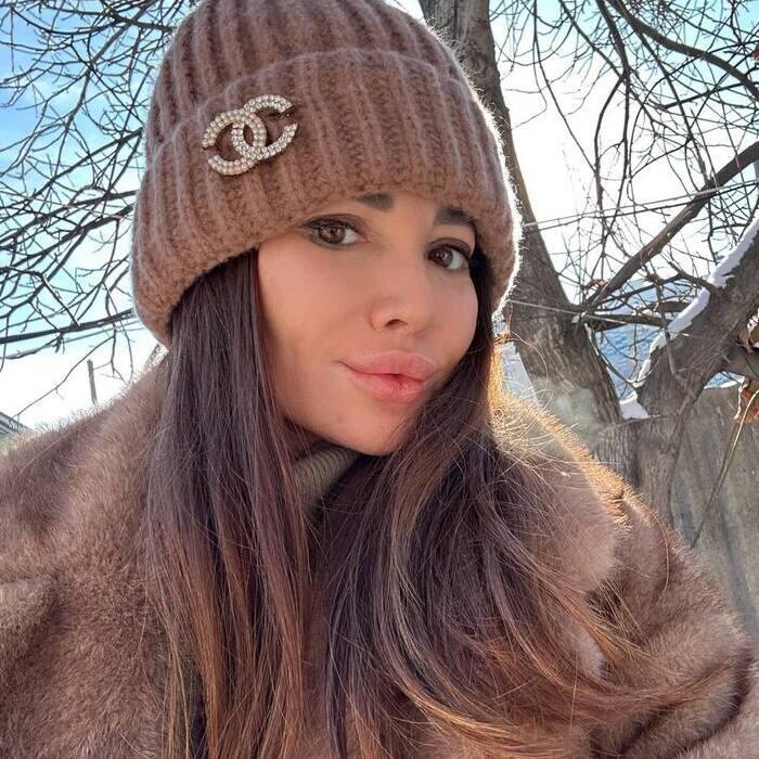 Charming pen pal Tamara, 48 yrs.old from Almaty, Kazakhstan