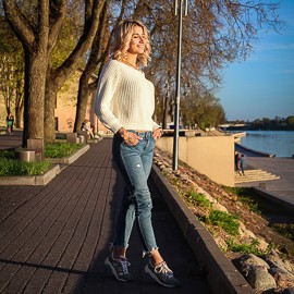 Sexy mail order bride Ludmila, 37 yrs.old from Pskov, Russia