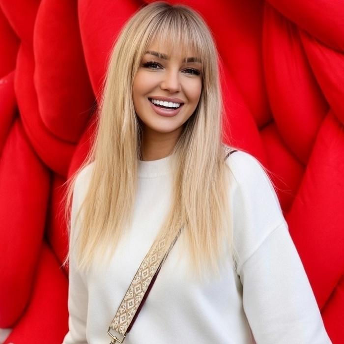 Amazing miss Natalia, 54 yrs.old from Eastern Europe Amazing miss Natalia, 54 yrs.old from Eastern Europe