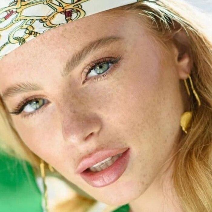 Gorgeous miss Maria, 30 yrs.old from Eastern Europe