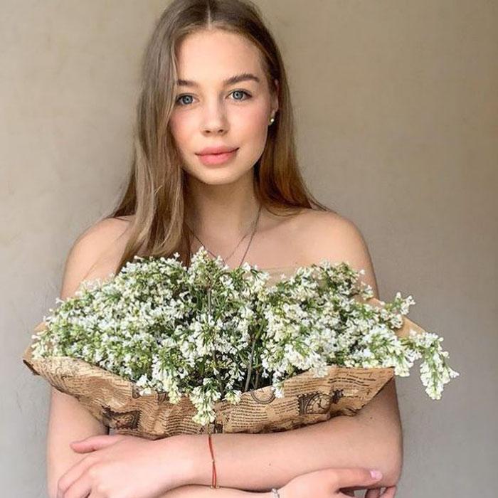 Gorgeous bride Julia, 22 yrs.old from Kharkov, Ukraine