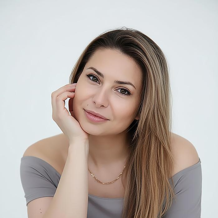 Single miss Margarita, 45 yrs.old from Eastern Europe