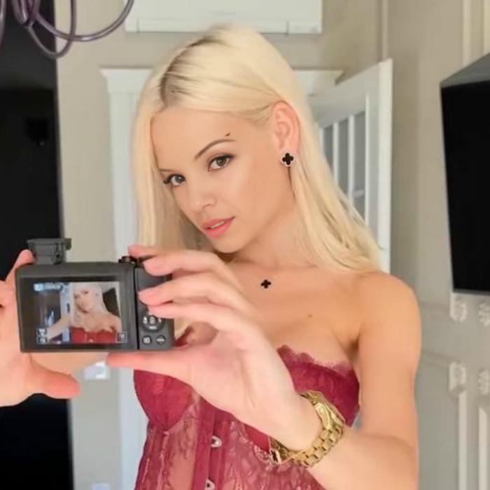 Sexy mail order bride Irina, 39 yrs.old from Eastern Europe