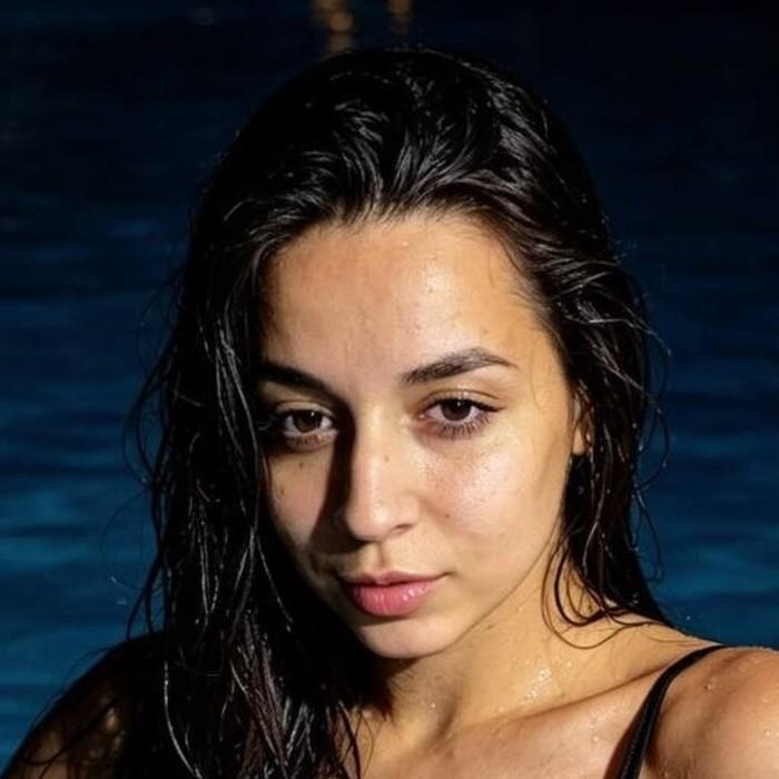 pretty miss Dariya, 23 yrs.old from Eastern Europe