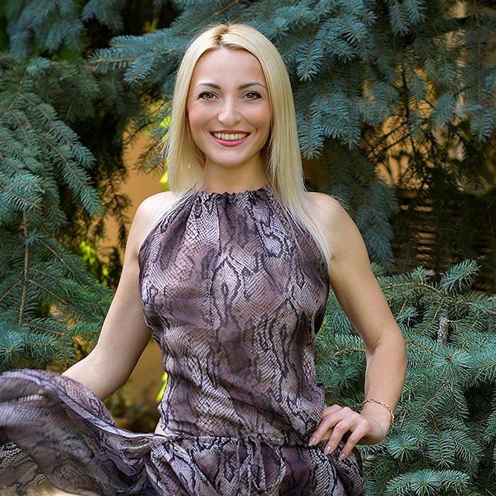 Gorgeous woman Elena, 36 yrs.old from Kharkov, Ukraine