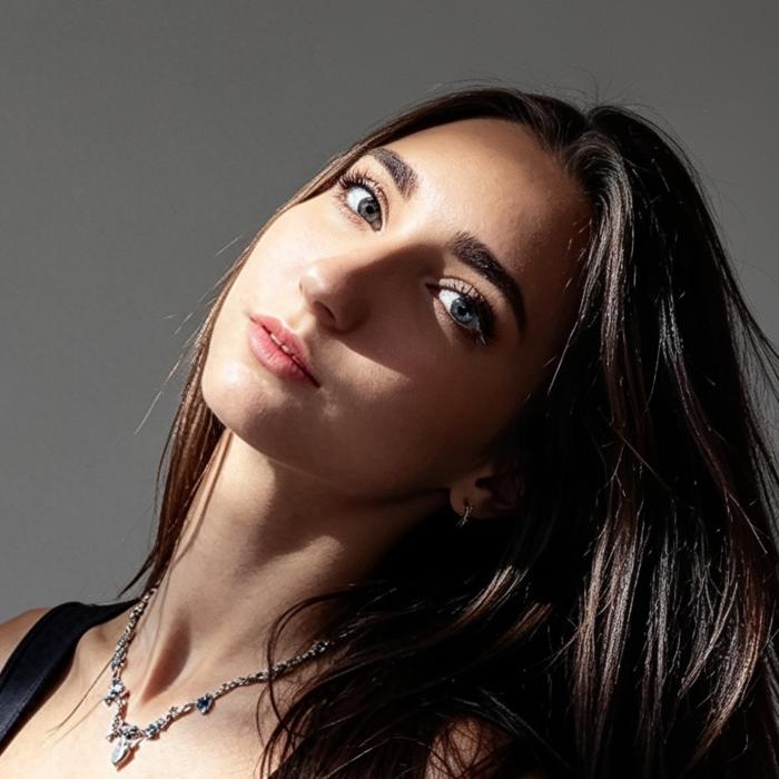 pretty girlfriend Alyona, 30 yrs.old from Eastern Europe