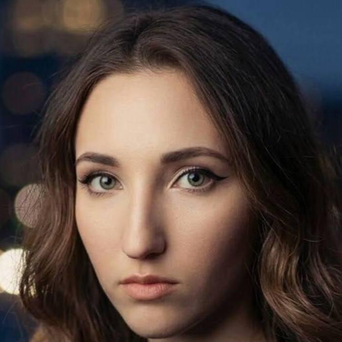 Hot wife Alyona, 30 yrs.old from Eastern Europe Hot wife Alyona, 30 yrs.old from Eastern Europe