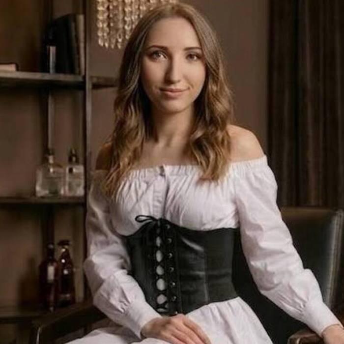 Hot girlfriend Alyona, 30 yrs.old from Eastern Europe Hot girlfriend Alyona, 30 yrs.old from Eastern Europe