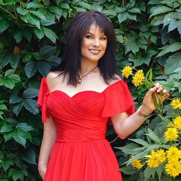 Gorgeous woman Tatyana, 64 yrs.old from Kharkov, Ukraine