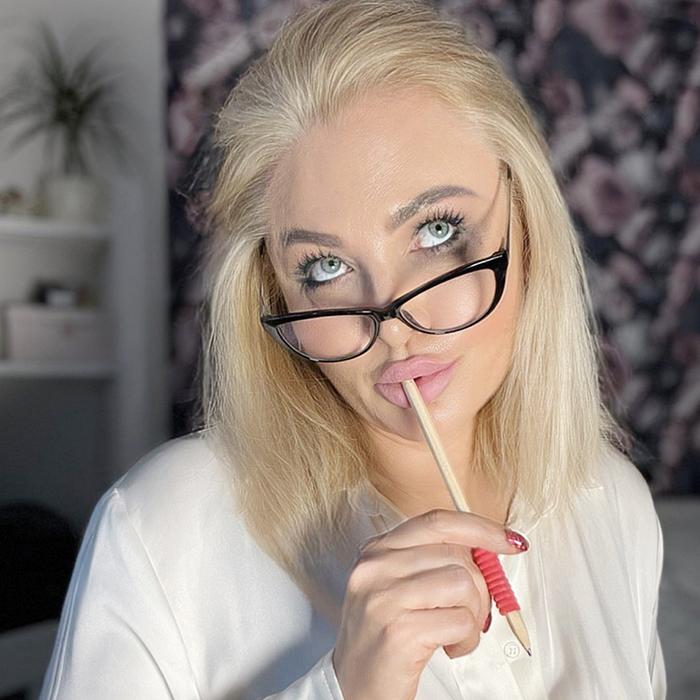 Beautiful girl Victoria, 48 yrs.old from Oberhousen, Germany Beautiful girl Victoria, 48 yrs.old from Oberhousen, Germany