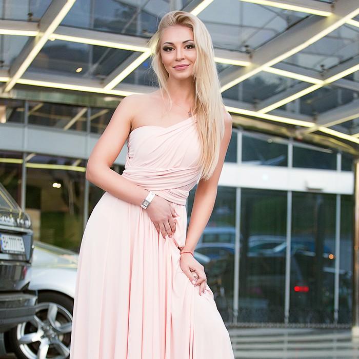 Charming girl Alena, 39 yrs.old from Odessa, Ukraine