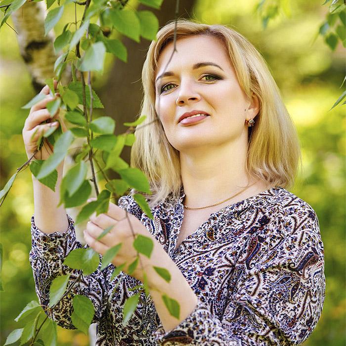 Gorgeous lady Yulia, 41 yrs.old from Köln, Germany