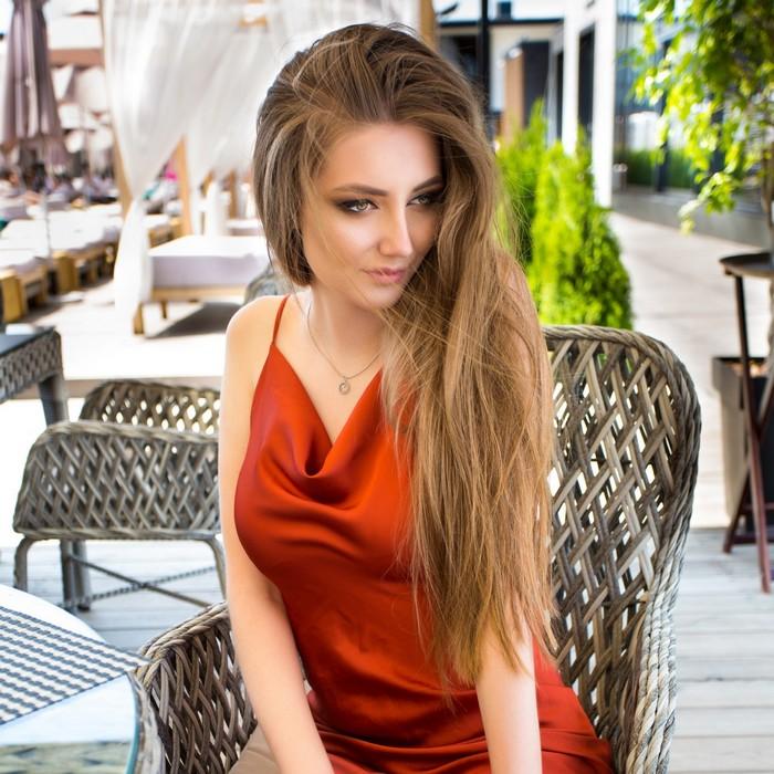 Nice woman Oksana, 21 yrs.old from Kiev, Ukraine