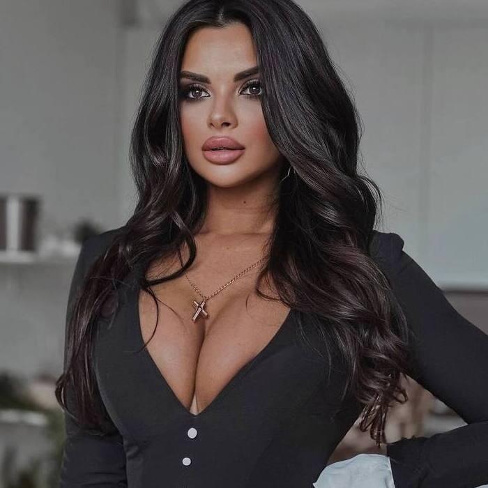Pretty girl Alina, 31 yrs.old from Chernihiv, Ukraine Pretty girl Alina, 31 yrs.old from Chernihiv, Ukraine