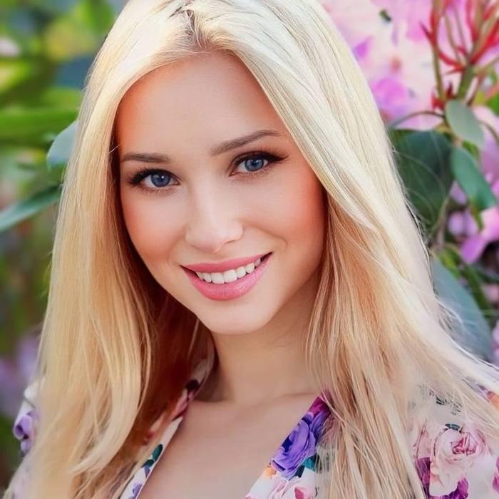 Beautiful wife Elena, 31 yrs.old from Kyiv, Ukraine