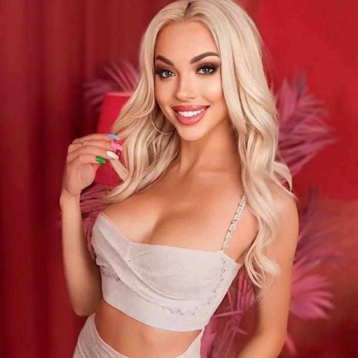 Sexy lady Victoria, 31 yrs.old from Kyiv, Ukraine