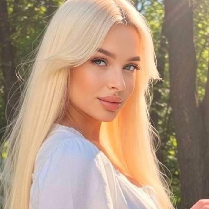 Gorgeous miss Diana, 27 yrs.old from Poltava, Ukraine