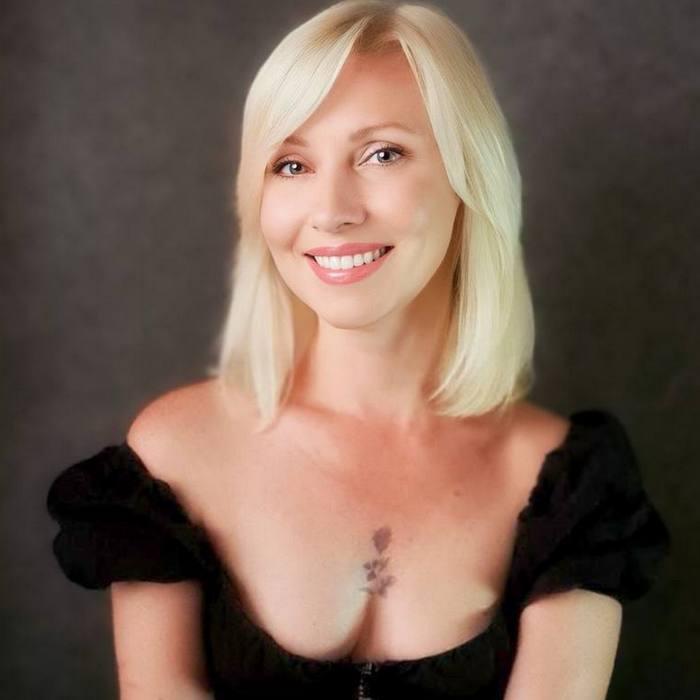 Hot miss Natalia, 50 yrs.old from Kyiv, Ukraine