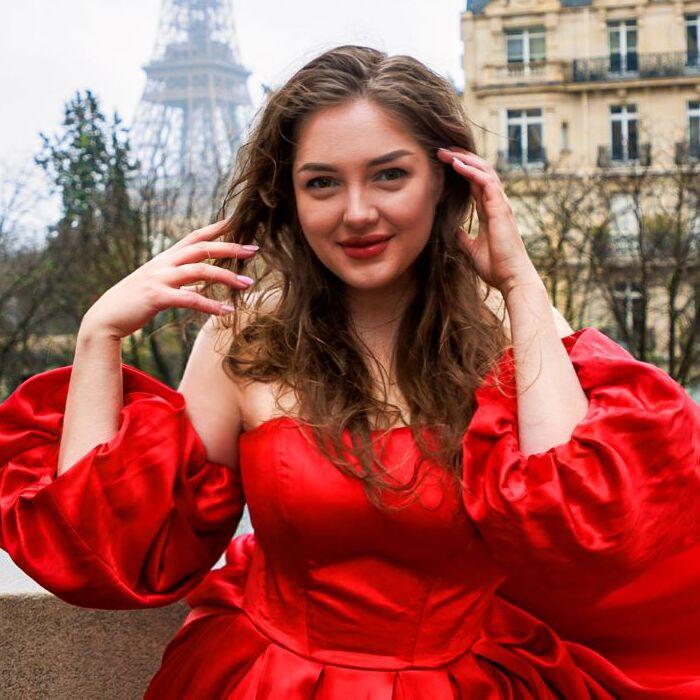 Charming pen pal Viktoriia, 25 yrs.old from Bordeaux, France