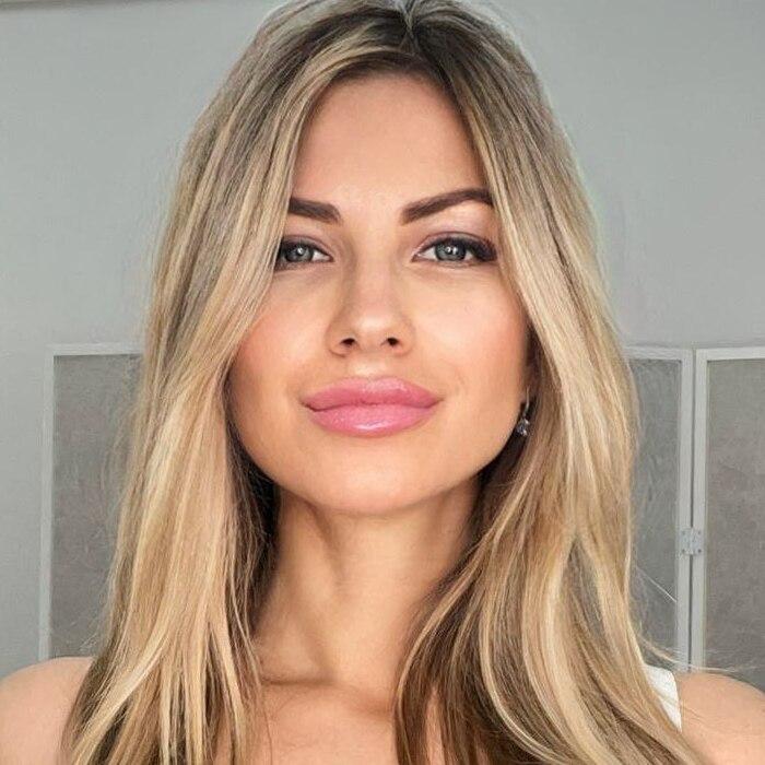 Gorgeous miss Ksenia, 38 yrs.old from Austin, United States